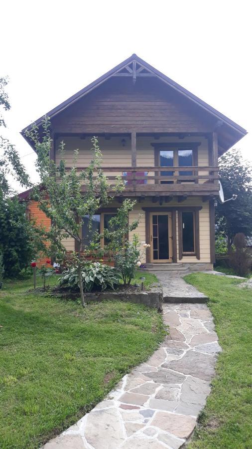 У Тарнавських Mykulyčyn Exteriér fotografie